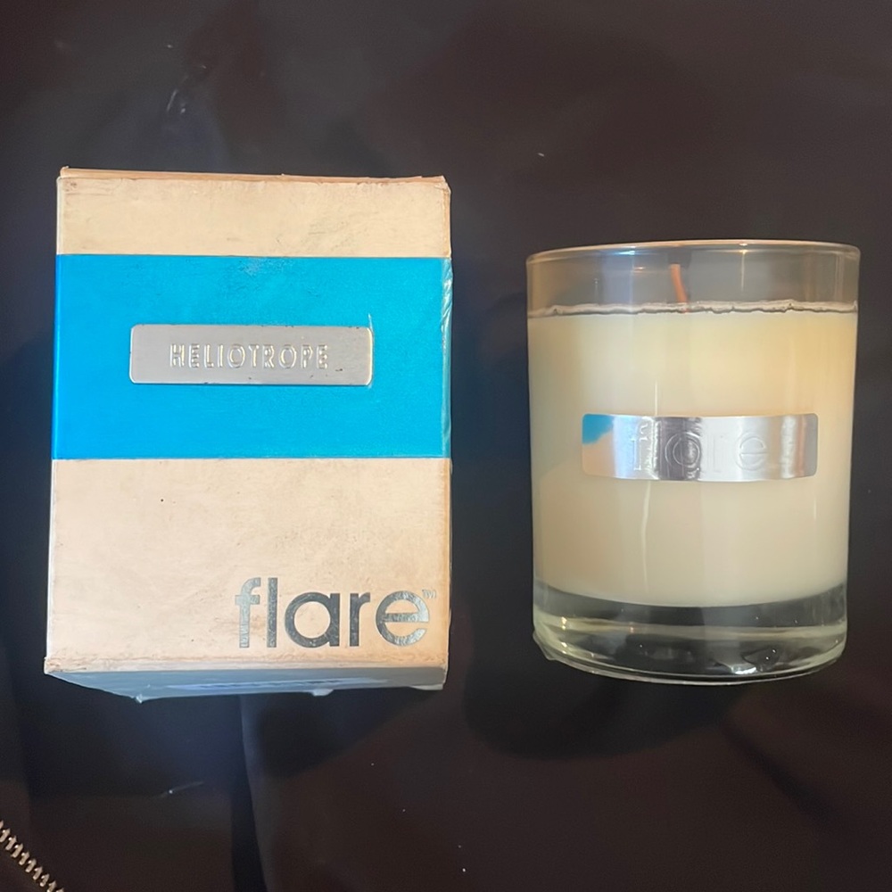 Flare  soy based candle 7 oz
